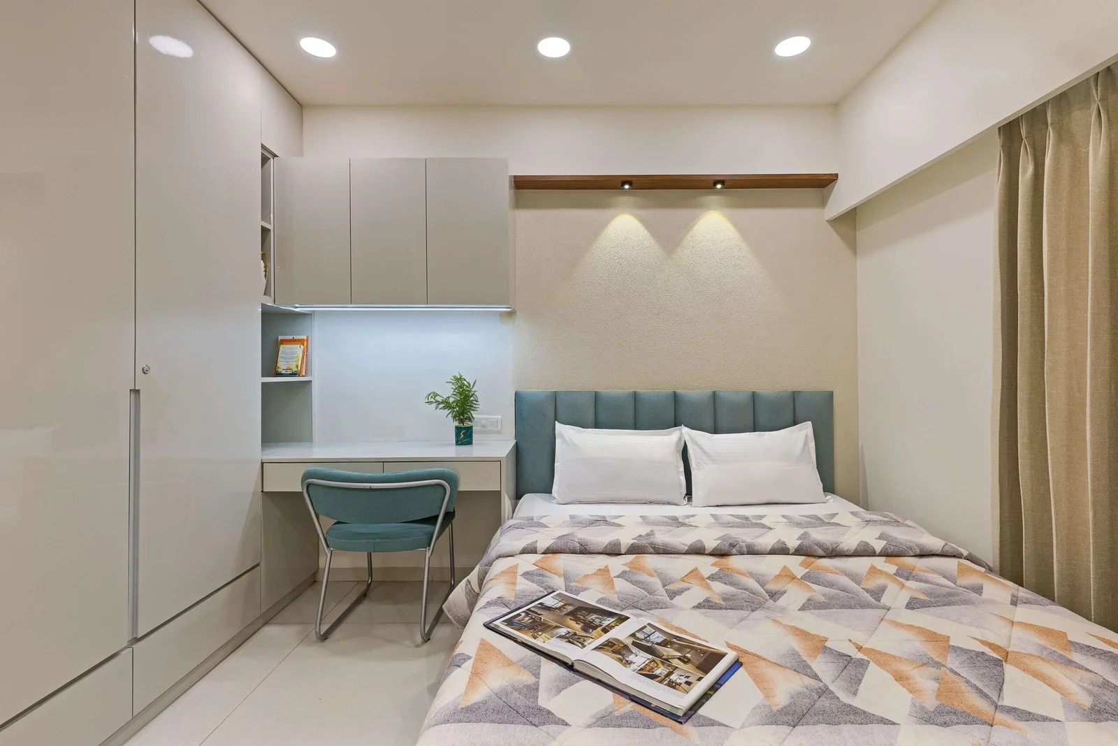 Study Nook Bedroom